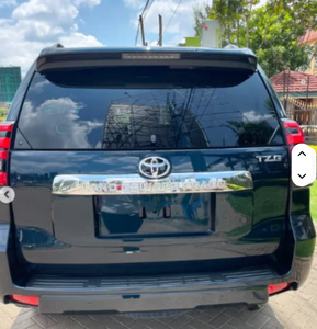 TXL 2 7L d'occasion avec volant à droite/à gauche, sièges en cuir, caméra de recul - Product Image 3