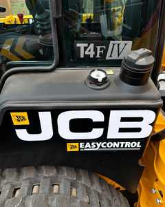 Chargeuse-pelleteuse compacte JCB 1CXT |   Chargeuse-pelleteuse compacte JCB 1CXT avec chenilles en caoutchouc |   Chargeuse-pelleteuse sur chenilles JCB 1CXT à vendre - Product Image 3