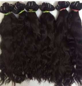 Extensions de cheveux humains indiens ondulés soyeux, qualité Remy, 100 % cuticules alignées, sans traitement chimique, double trame faite à la machine - Product Image 6