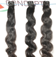 Extensions de cheveux humains vierges bruts 100% naturels non traités, qualité Remy, couleur naturelle, ondulés, en gros, provenant de temples indiens