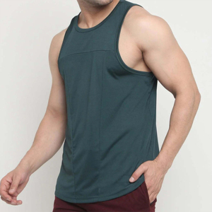 Débardeur anti-boulochage pour hommes Débardeur personnalisé Vente en gros Vêtements de sport respirants sans manches pour hommes Débardeurs super doux personnalisés - Product Image 4