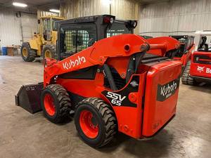 รถตักล้อยาง KUBOTA SSV65 ปี 2023 - Product Image 4
