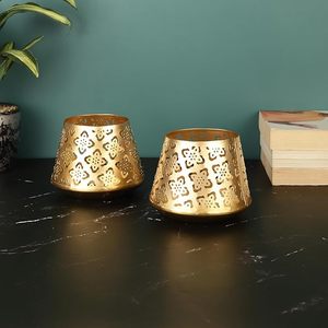 Conception classique maison décorative bougie votive support ensemble plaqué or métal fer support vente chaude noël bougie lumière moule - Product Image 1