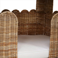 Maison pour animaux de compagnie en rotin faite à la main avec toit, meubles d'intérieur pour animaux de compagnie de style bohème, abri confortable et décoratif pour animaux de compagnie pour la maison