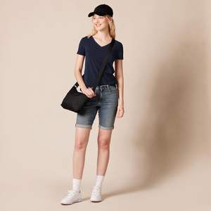 T-shirt élégant pour femme, tricot doux, toucher lisse, respirant, texture aérée, extensible, confort quotidien, forme moderne, frais d'été - Product Image 4