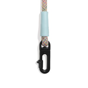 Correa de Gravedad Manos Libres con Diseño Trenzado para un Uso Conveniente - Product Image 2