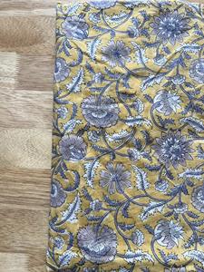 Tissu en coton léger imprimé à la main Tissu en coton de meilleure qualité pour robes, rideaux, literie et décoration intérieure - Product Image 5