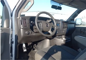 Usado 2021 G M C Sava_na Cargo Van 2500 SWB tanto izquierda como derecha - Product Image 3