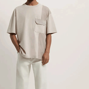 T-shirt en tricot à col rond personnalisé avec logo pour homme, en coton/fibre de bambou, service OEM avec poche avant unie, design uni, version 2023 - Product Image 2