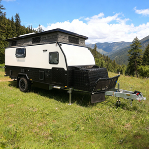 Caravane hybride tout-terrain australienne de 15 pieds avec toit relevable, 4x4, transporteur de jouets avec lit superposé, cuisine coulissante et ouverture latérale - Product Image 1