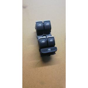 Interruptores Automáticos para Ventanas de Golf de 4 Botones 5G0959857CWZU BC5G095985CWZU OTODEMIR - Product Image 1