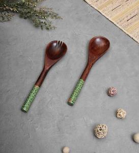 Ensemble de 2 cuillères en bois durables exportent des couverts de qualité pour la maison du fabricant indien pour servir des aliments - Product Image 2