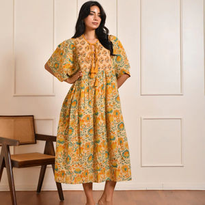 Robe mi-longue élégante pour femmes, confortable, manches amples, imprimé floral vibrant imprimé à la main, pur coton 100%, robe décontractée - Product Image 1
