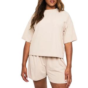 Conjunto de ropa transpirable de dos piezas para mujer, diseñado para brindar comodidad durante salidas informales, viajes, uso diario y un estilo de vida relajado. - Product Image 1