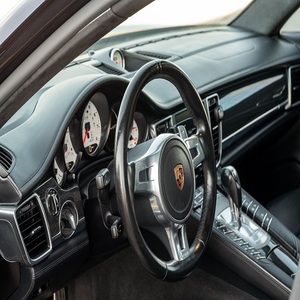 สะอาดมาก2016 PA-NA-ME-RA G-T-S PORS-CHE พร้อมที่จะจัดส่ง - Product Image 3