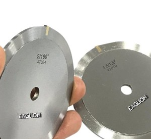 Outils diamantés en forme de V de 80mm de diamètre pour la fabrication de bijoux Bijoux de coupe de taille de diamant de 1mm à 3mm - Product Image 1