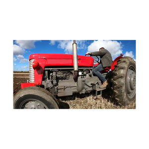 Tracteur robuste d'occasion prêt à l'exportation, idéal pour les longues heures de travail - Product Image 4