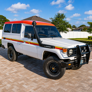ÉDITION CLASSIQUE 1997 LANDCRUISERS HZJ75 TROOPY 4X4 - Product Image 1