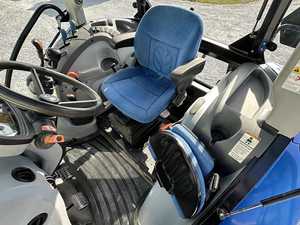 รถแทรคเตอร์ล้อหมุนในฟาร์ม T4.95ใหม่ของฮอลแลนด์110hp T1104ใหม่พร้อมห้องโดยสาร4x4wd เครื่องจักรกลการเกษตร - Product Image 5