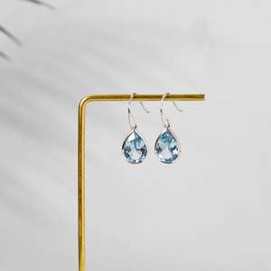 Pendientes de Plata de Ley 925 con Forma de Lágrima, Hechos a Mano, con Topacio Azul, Diseño Único, para Regalo de Compromiso para Mujer - Product Image 3
