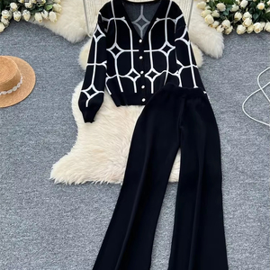 Ensemble 2 pièces imprimé de qualité supérieure 100% coton biologique vente en gros survêtements tendance survêtements élégants pour femmes - Product Image 5