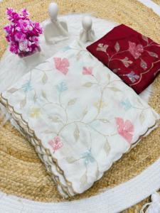 Sari en Georgette de Soie Premium avec Broderie de Paillettes et Bordure Arco en Zari Doré pour Mariage et Diwali - Product Image 2