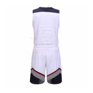 Nouvel arrivage d'uniformes de basket-ball de haute qualité Nouveau stock Ensembles respirants pour joueurs de grande taille - Product Image 3