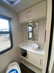 Autocaravana de Lujo Tiffin Motorhomes Wayfarer 2021, Blanca, Estándar de Emisiones Euro 5, Capacidad para 4-6 Personas, Experiencia de Camping Óptima - Product Image 3