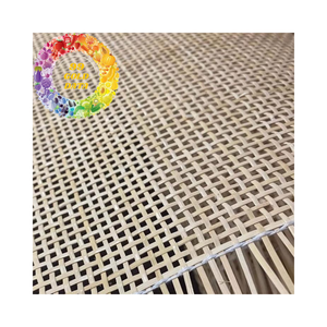 Maille de rotin flexible pour l'upcycling créatif de meubles - Product Image 1