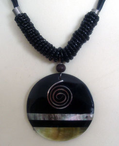 Collar de Conchas Negras, Joyería de Conchas Marinas, Forma Redonda, Piedra Principal para Regalo - Product Image 4