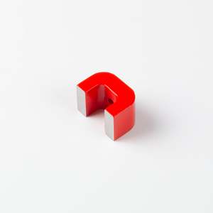 Magnete a U con foro di montaggio 30x20x20mm - Product Image 1