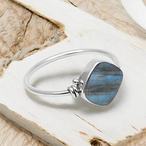 เครื่องประดับทันสมัยสำหรับผู้หญิง925เงินสเตอร์ลิงอัญมณีลาบราดอไรต์ธรรมชาติแบบมินิมอลลิสต์ดูน่าพิศวงแหวนมีระดับซัพพลายเออร์จำนวนมากอินเดีย - Product Image 2