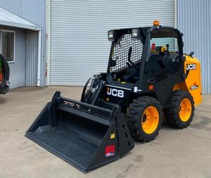 Chargeuse compacte sur pneus JCBB 260 d'occasion, machine de construction compacte haute performance avec moteur puissant et système hydraulique fiable - Product Image 5