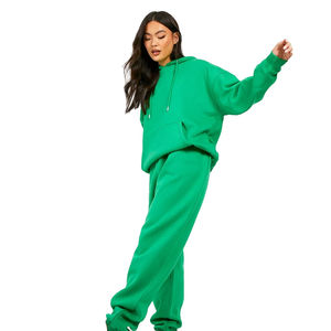 Survêtement pour femme imprimé d'hiver léger avec logo personnalisé, service OEM, vente en gros, respirant, lavable, entraînement, jogging - Product Image 2