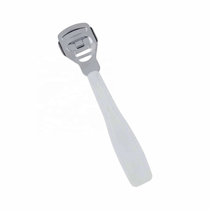 Coupe-ongles en acier inoxydable avec lames remplaçables, éliminateur de callosités de précision, repousse-cuticules, grattoir professionnel pour pédicure - Product Image 2