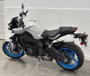 Nouvelle Moto Sportive Naked Haute Performance MT-10 2025 – 6 Vitesses, Refroidissement Liquide, Injection de Carburant, Moto de Course Urbaine - Product Image 2