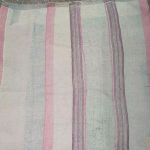 Durable cousu à la main 100% coton fait à la main réversible Kantha traditionnel Vintage fabriqué à la main Boho Chic décor à la maison Kantha - Product Image 1