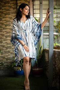 Hot Selling Ethnic Printed Lightweight Tie-Dye Kaftan Casual Short Kaftan Floral Tie-Dye Kaftan - Product Image 3