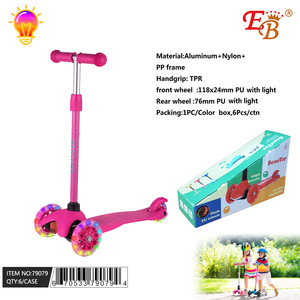 Scooter 3-in-1 in acciaio e plastica rosa 3-in-1 con luce pieghevole bambino giocattolo per uso esterno 6 pz/CS - Product Image 1
