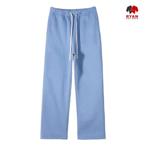 Survêtement personnalisé Ryan Pro Gear pour hommes, tissu confortable et respirant avec logo personnalisé, coupe classique - Product Image 3