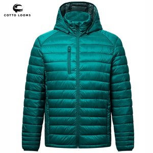 Cálida chaqueta acolchada de gran tamaño de moda con capucha personalizada para hombre ligero OEM ODM de moda Premium 2025 al por mayor ropa de abrigo de lujo - Product Image 1