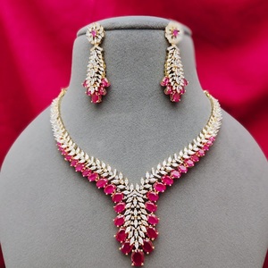 Impresionante conjunto de collar de diseñador de piedra AD en tono dorado y plateado de la mejor calidad con pendientes, colección de ropa de fiesta para mujer - Product Image 1