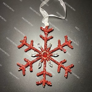 Adornos navideños con cuentas hechos a mano multicolores Decoraciones colgantes únicas para la temporada festiva Venta al por mayor - Product Image 4