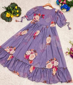 Collection maxi florale avec manches tendance, parfaite pour l'été - Product Image 3