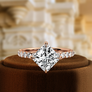 Anillo de Compromiso con Diamante Cultivado en Laboratorio, Corte Princesa, 1 Quilate, Engastado en Pavé, Oro Amarillo de 14k, Anillo de Bodas, Certificado IGI, Regalo de Aniversario para Esposa - Product Image 2