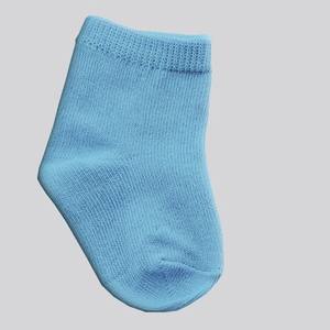 Calcetines para niños Tela de algodón cómoda y agradable a la piel Diseño antideslizante y duradero para uso durante todo el día - Product Image 3