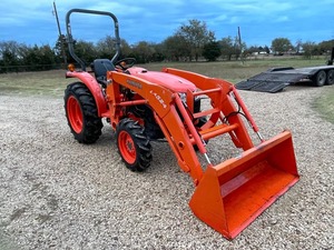 รถแทรกเตอร์ Kubota L3800 4x4 - Product Image 6