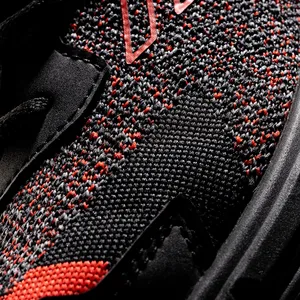 Scarpe Antinfortunistiche Personalizzate con Granato e Gadget Unici - Product Image 2
