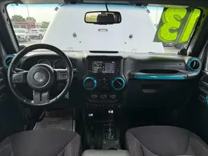 JEEP WRANGLER UNLIMITED SAHARA 2013 USADO, Volante a la Izquierda/Derecha - Product Image 2