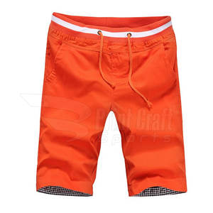 Meilleures ventes de shorts de style de rue pour hommes Offre Spéciale de shorts légers en coton coupe ample et respirant à motifs solides - Product Image 1